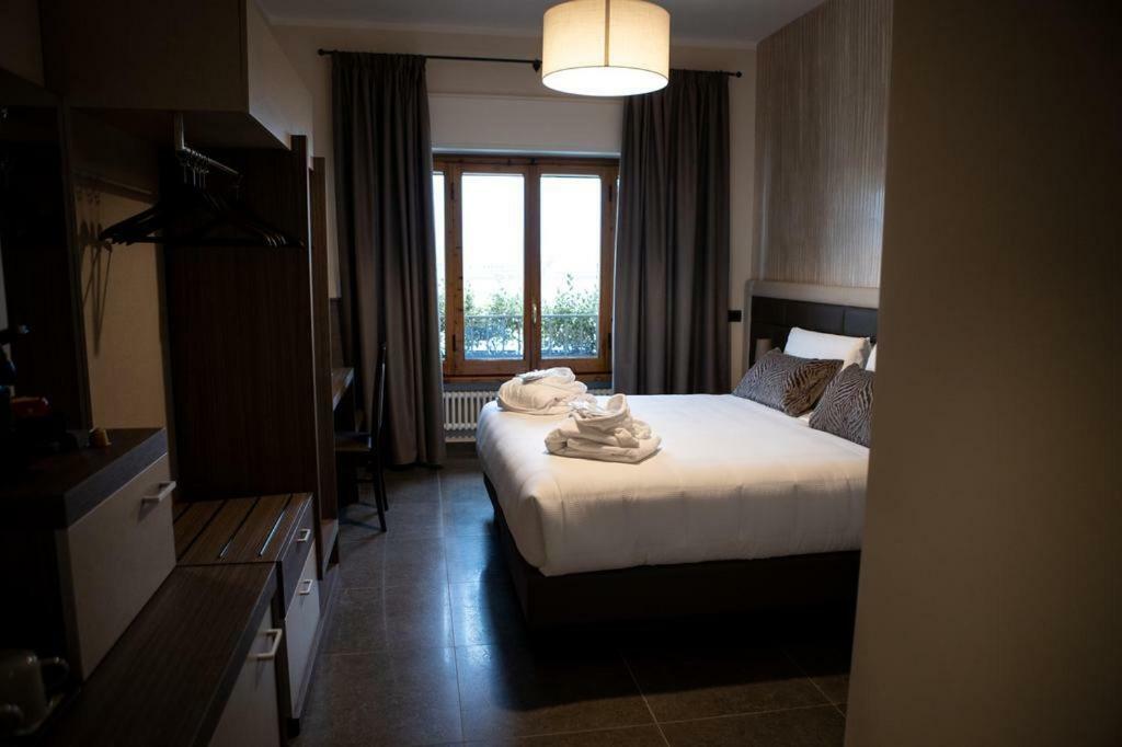 G&G Firenze Suites B&B ภายนอก รูปภาพ