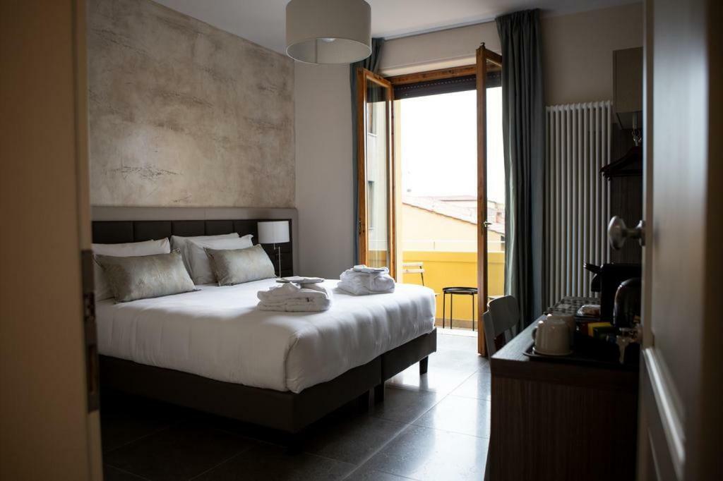 G&G Firenze Suites B&B ภายนอก รูปภาพ