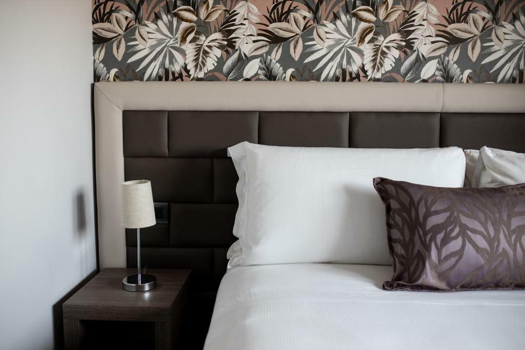 G&G Firenze Suites B&B ภายนอก รูปภาพ