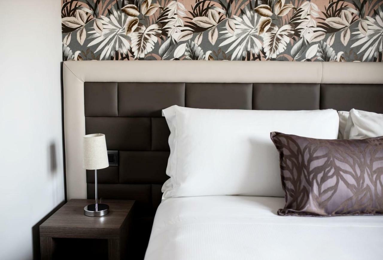 G&G Firenze Suites B&B ภายนอก รูปภาพ