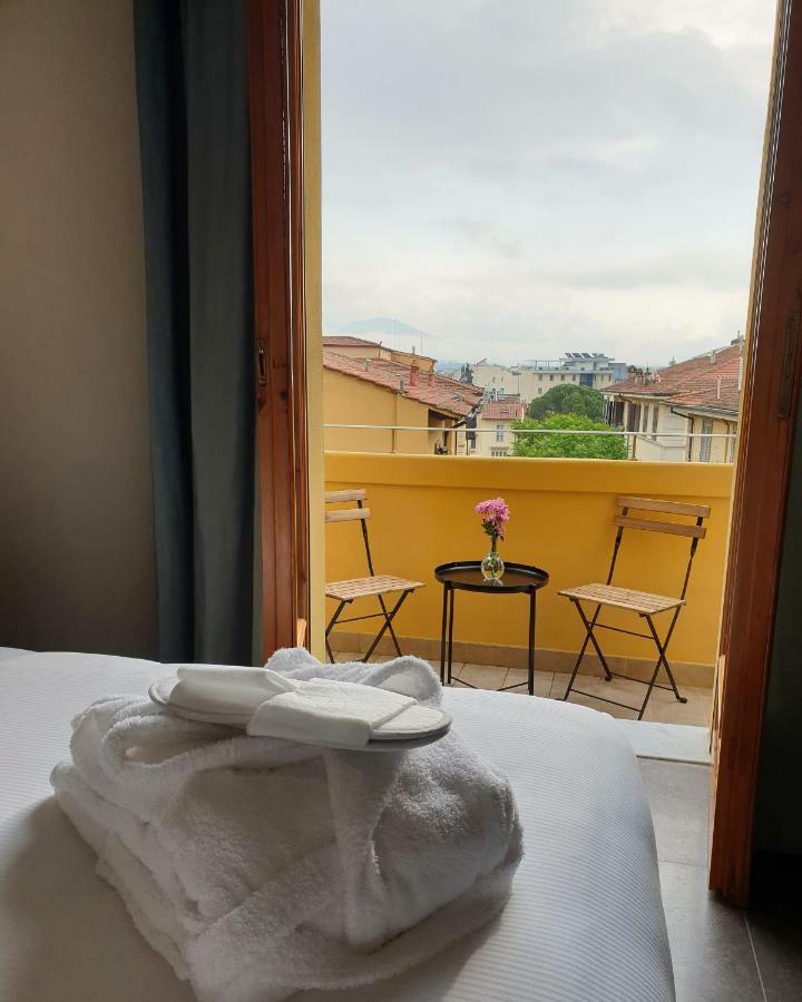 G&G Firenze Suites B&B ภายนอก รูปภาพ