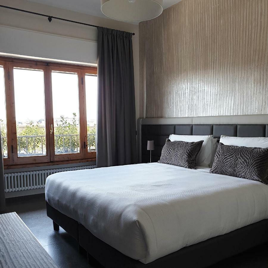 G&G Firenze Suites B&B ภายนอก รูปภาพ
